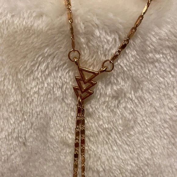 🌸 Rose Gold Layered Choker Necklace - Picture 6 of 12